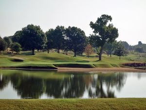 Oak Tree National 17th